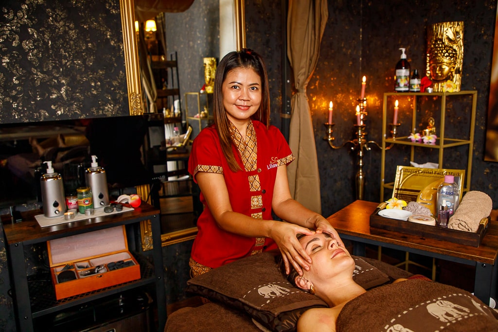 full_body_oil_aroma_massage_head_ear_and_face_massage_reflexology_foot_massage_h2