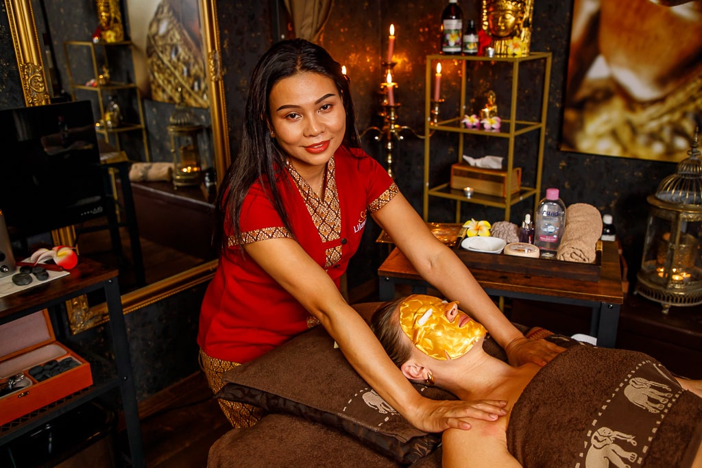 special_back_neck_head_and_hand_massage_facial_massage_with_bio_collagen_mask_hero